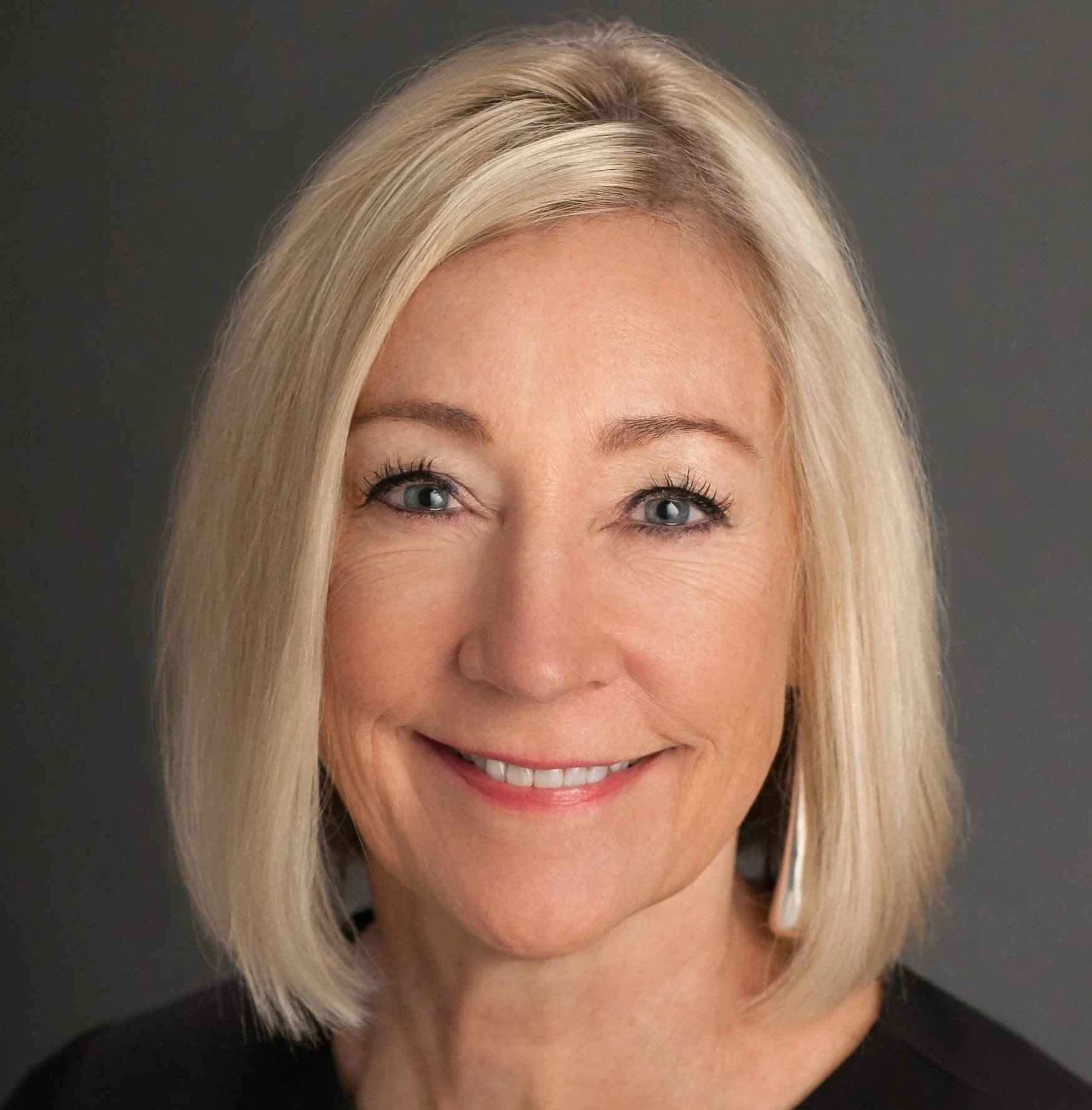 Find A Loan Advisor Karen Card